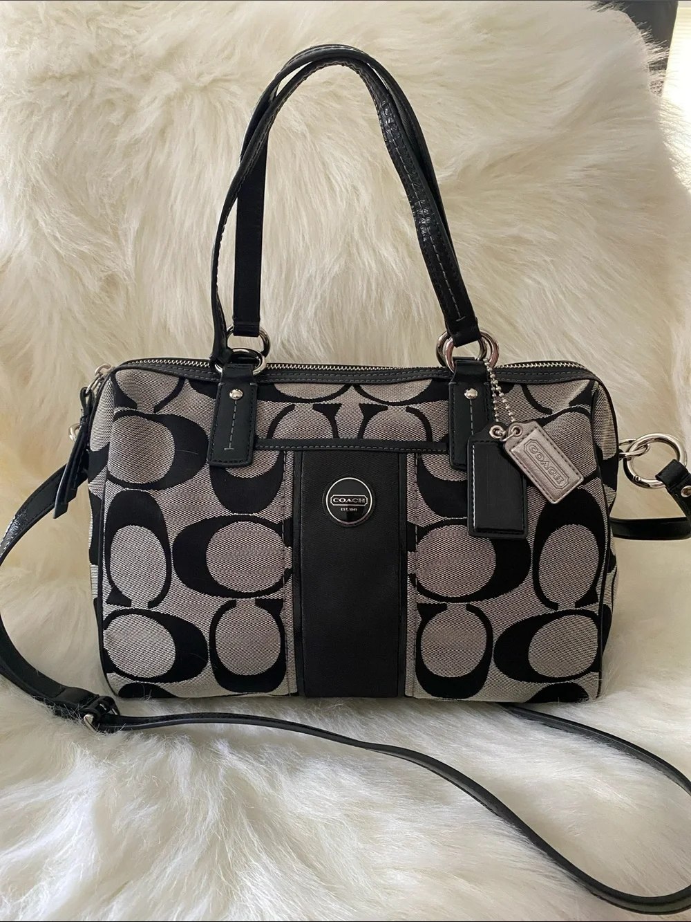 COACH Signature Jacquard Stripe Satchel in Black/ Gray with Strap F24364 EUC